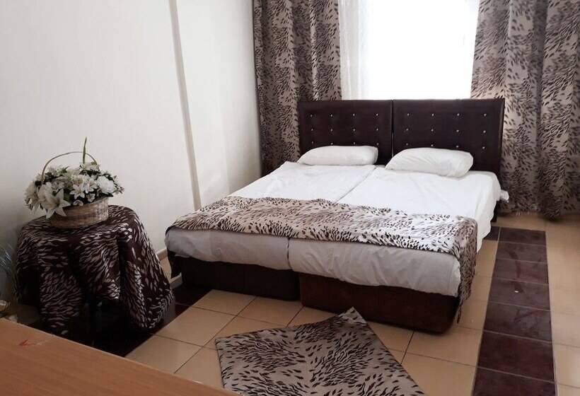 家庭间, Talaslioglu