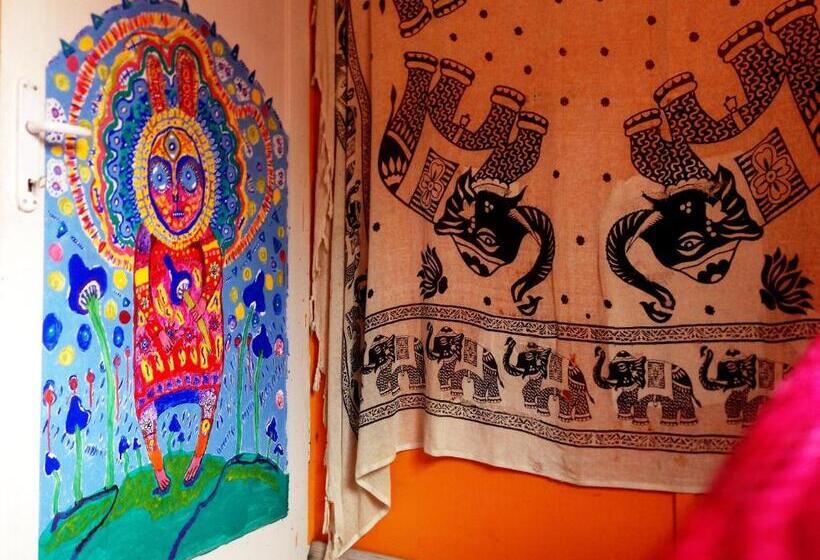 Quarto Deluxe com Sacada, Shantihome