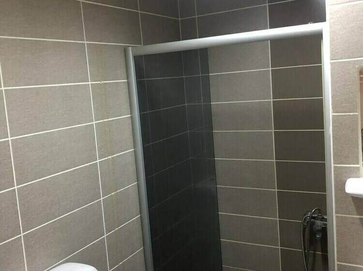 اتاق اکونومی یک تخته, Yildiz Otel