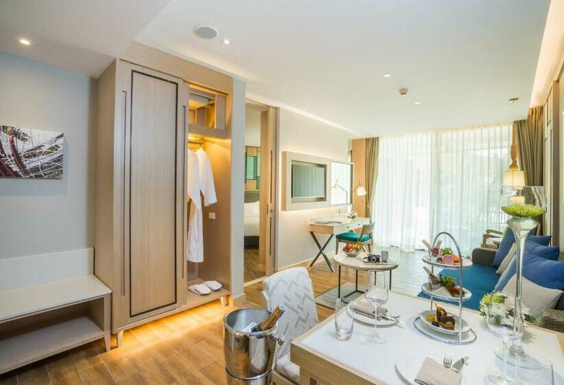 Kertre Néző Lakosztály, Avani+ Hua Hin Resort