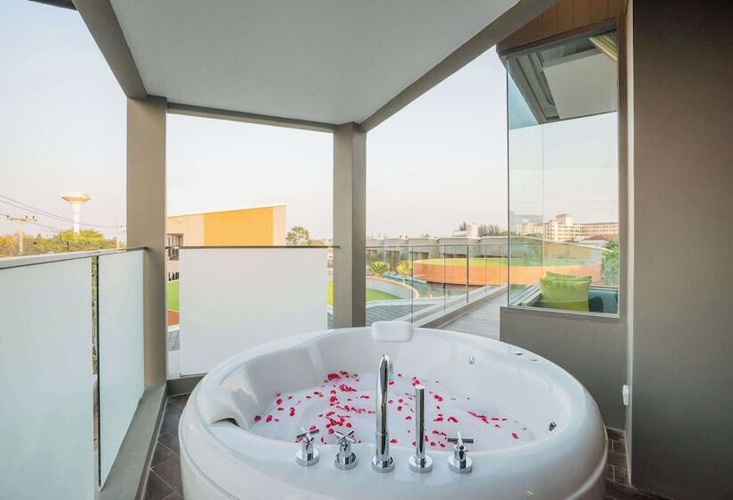 Deluxe Szoba, Avani+ Hua Hin Resort