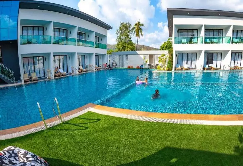 プールの見えるデラックスルーム, Chaolao Cabana Resort