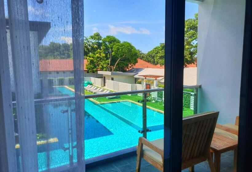 풀장 전망 디럭스 룸, Chaolao Cabana Resort