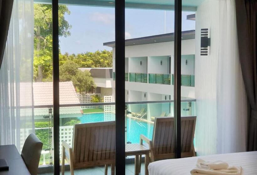 풀장 전망 디럭스 룸, Chaolao Cabana Resort