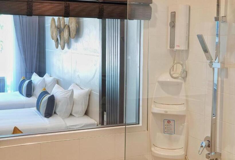 Номер Deluxe Вид на Бассейн, Chaolao Cabana Resort