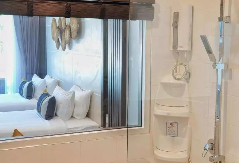 プールの見えるデラックスルーム, Chaolao Cabana Resort