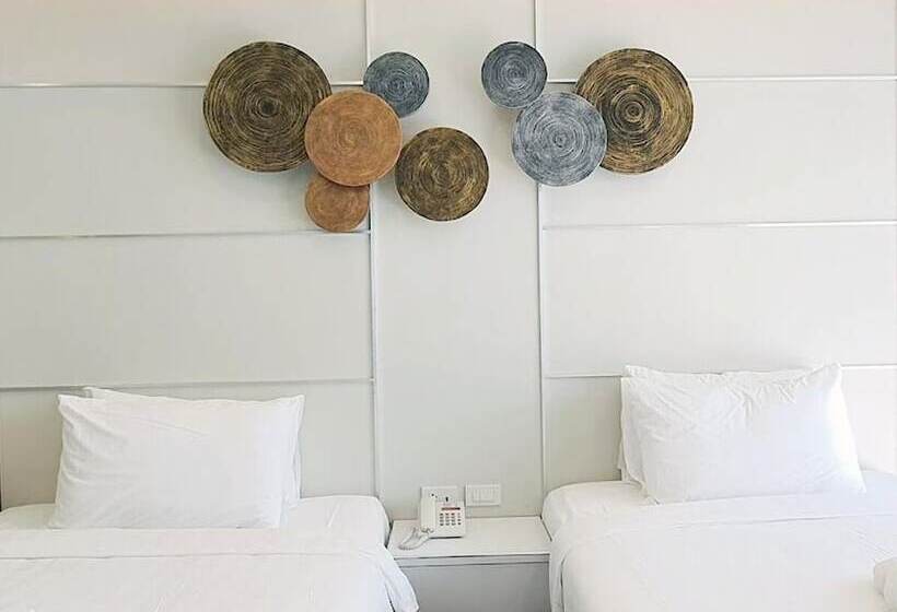 Номер Deluxe Вид на Бассейн, Chaolao Cabana Resort
