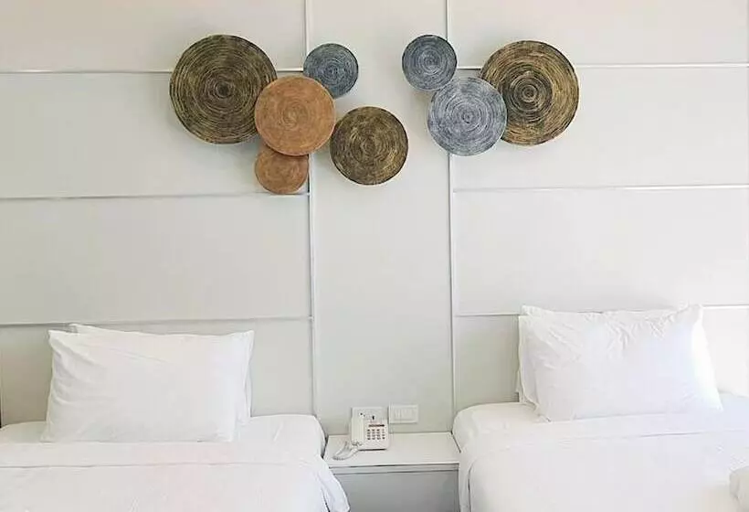 プールの見えるデラックスルーム, Chaolao Cabana Resort