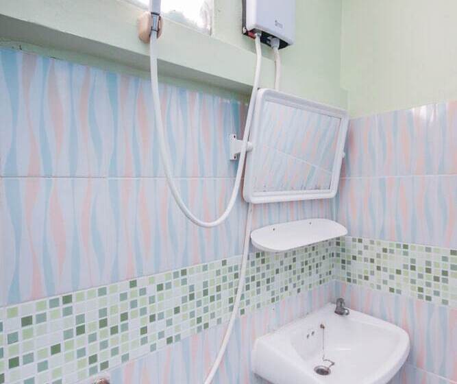 Habitación Deluxe, Eden Hostel