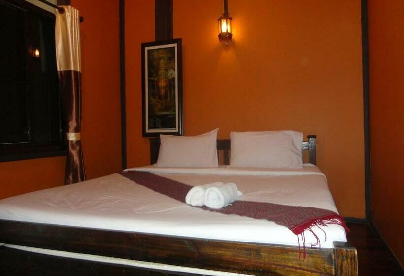 Номер Стандарт, Baanfai Guesthouse Chiangkhong