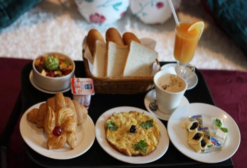 Habitació Quàdruple Deluxe, Barakat Burhan