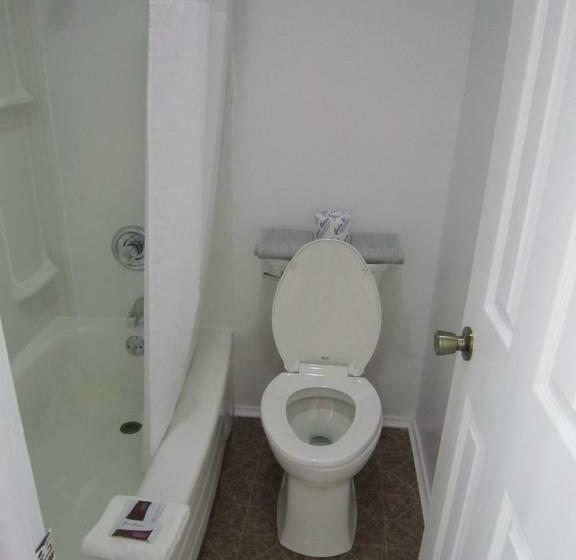 חדר סטנדרט שתי מיטות זוגיות, Cassville Budget Inn