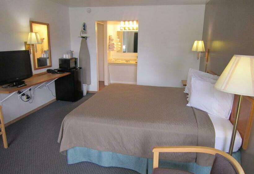 חדר סטנדרט עם מיטת קינג, Cassville Budget Inn