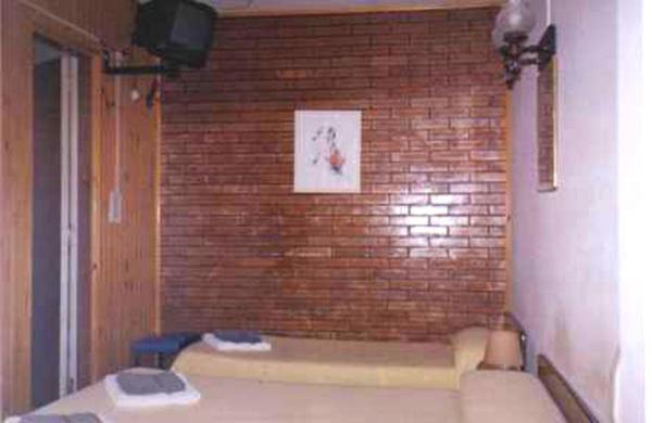 스탠다드 트리플 룸, Drumond