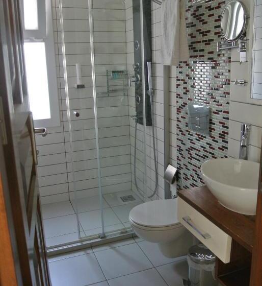 豪华家庭房间, Hideaway