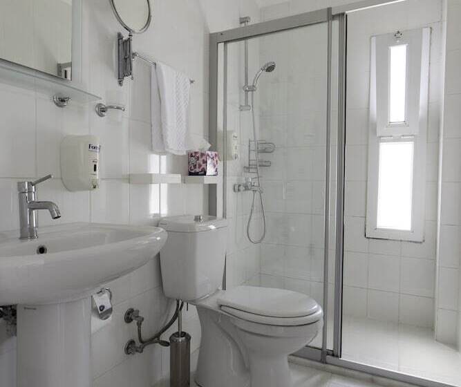 غرفة قياسية إطلالة جانبية علي البحر, Hideaway