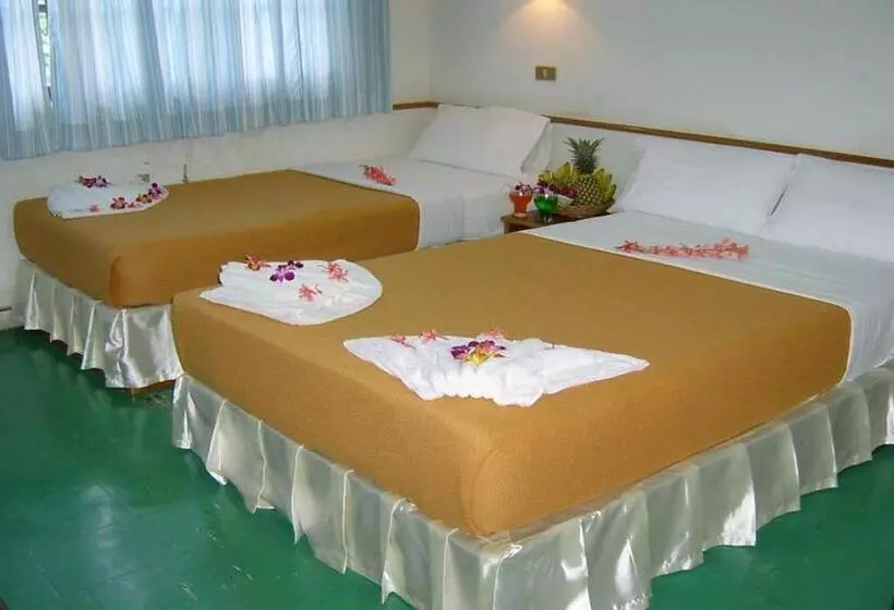 اتاق استاندارد سه نفره, Krabi Grand