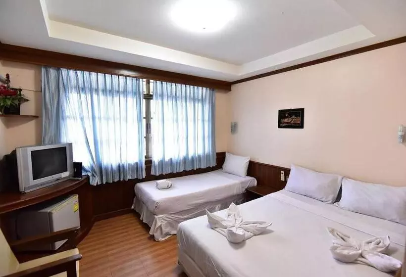 اتاق استاندارد سه نفره, Krabi Grand