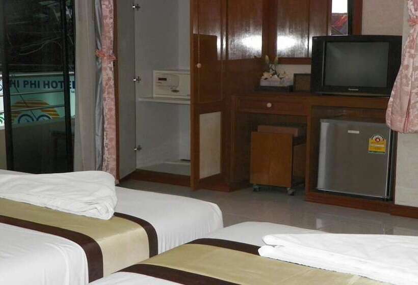 스탠다드 트리플 룸, Natacha