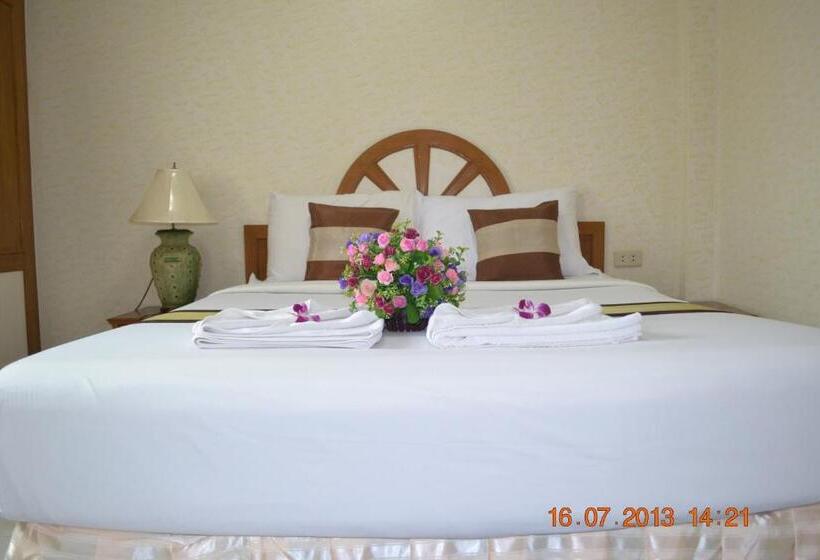 스탠다드 룸, Natacha