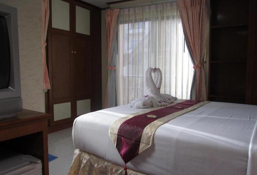 스탠다드 룸, Natacha