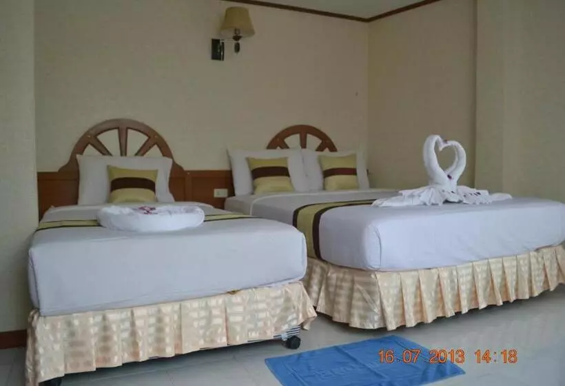 3-Bett-Standardzimmer, Natacha