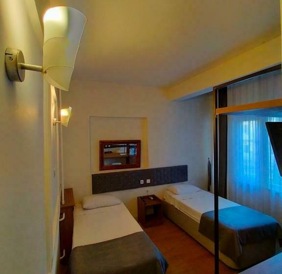 스탠다드 룸, ünlü