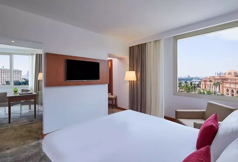 سوییت, Steigenberger Hotel El Tahrir Cairo