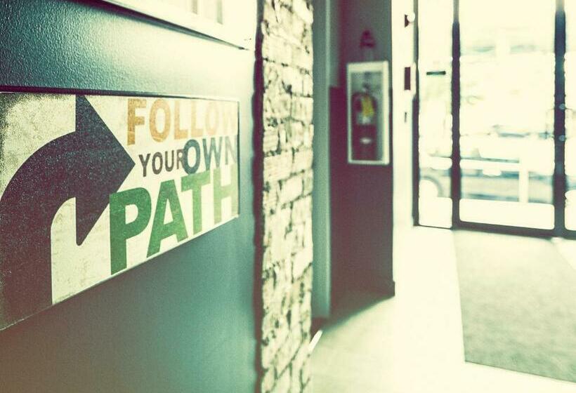 共用房间的床, Q4 Hotel & Hostel