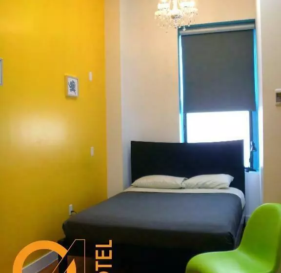 スタンダードルーム, Q4 Hotel & Hostel