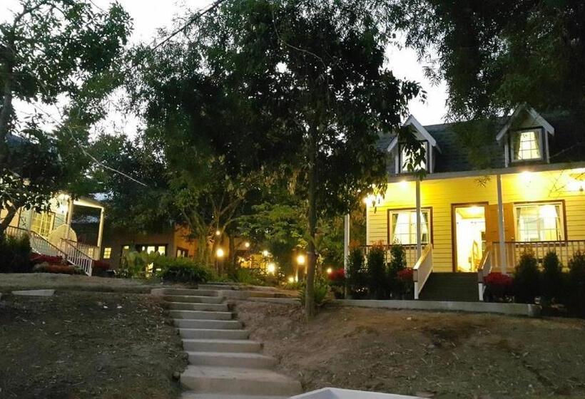 Standard bungalow river view, Baan Pong Tara