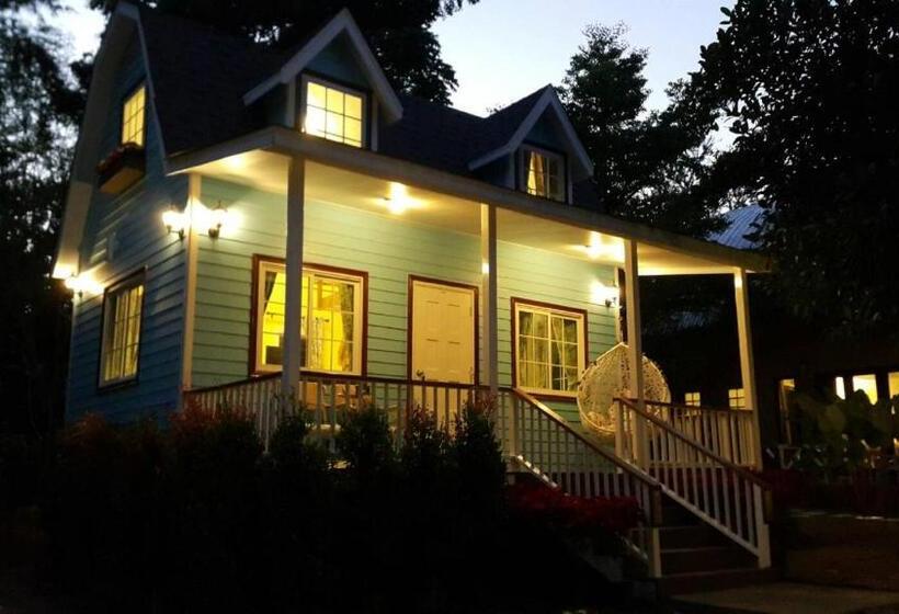 Standard bungalow river view, Baan Pong Tara