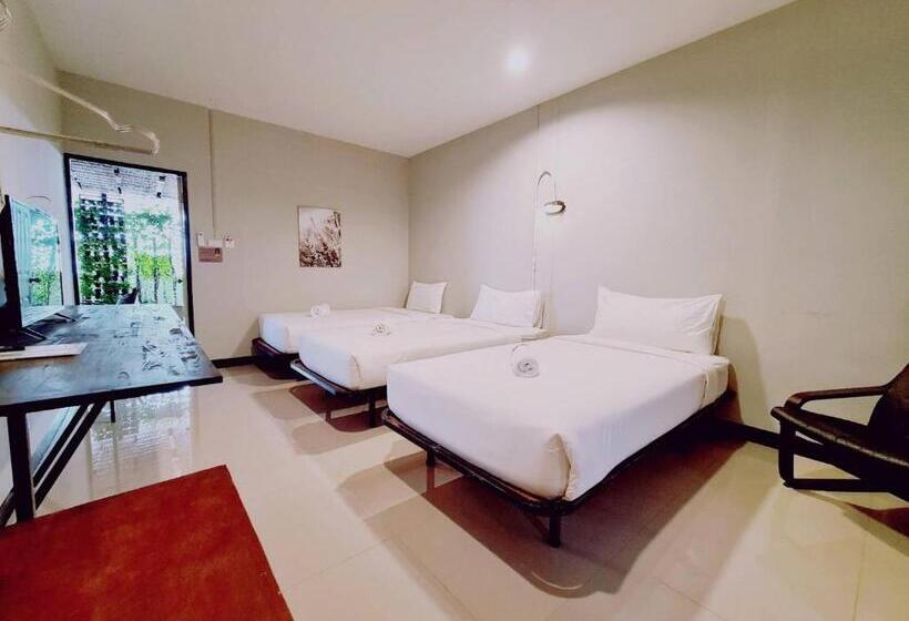 스탠다드 트리플 룸, The 8 Factory Hotel Phitsanulok