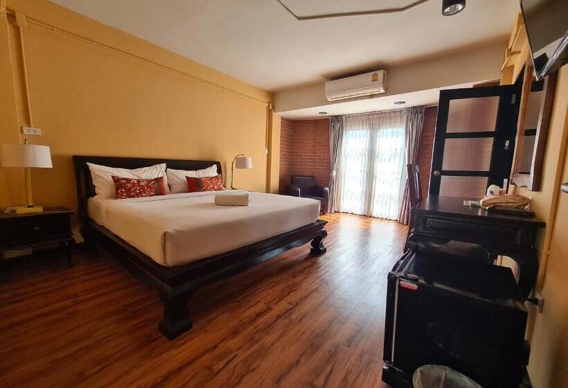 Номер Deluxe, The 8 Factory Hotel Phitsanulok
