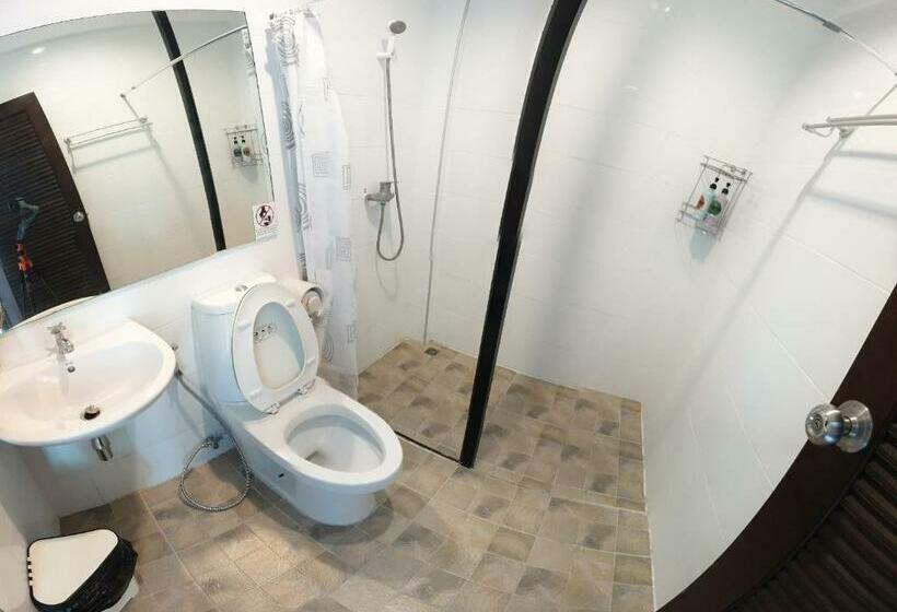 풀장 전망 디럭스 룸, The Nidhra Boutique Resort