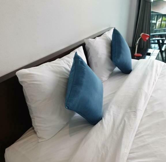 풀장 전망 디럭스 룸, The Nidhra Boutique Resort