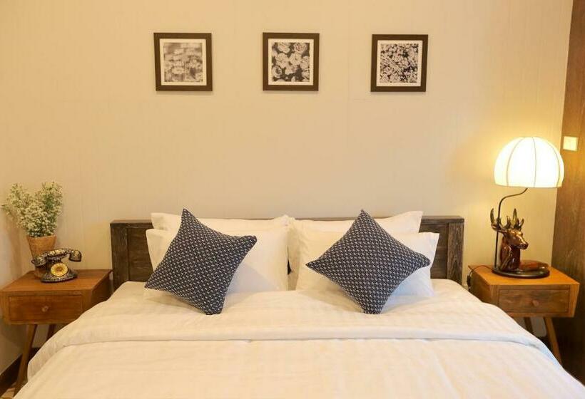 غرفة ديلوكس سرير كينج, Amaka Bed And Breakfast