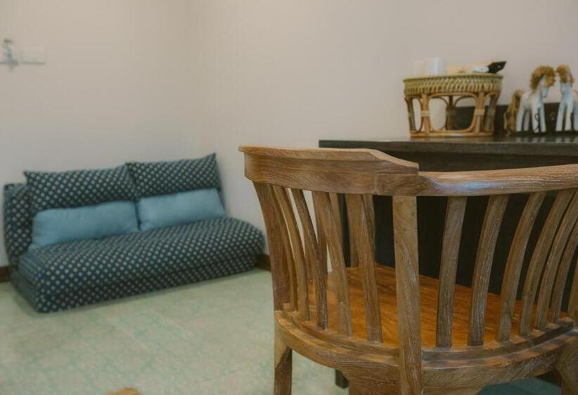 غرفة ديلوكس سرير كينج, Amaka Bed And Breakfast