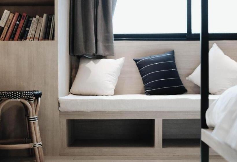 جناح جونيور ديلوكس, Amaka Bed And Breakfast