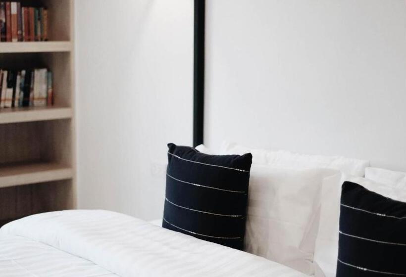 جناح جونيور ديلوكس, Amaka Bed And Breakfast