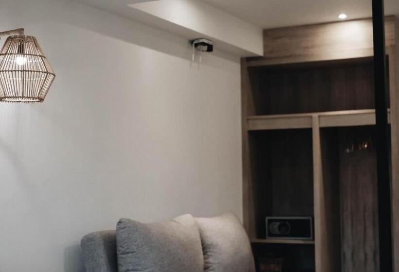 جناح جونيور ديلوكس, Amaka Bed And Breakfast