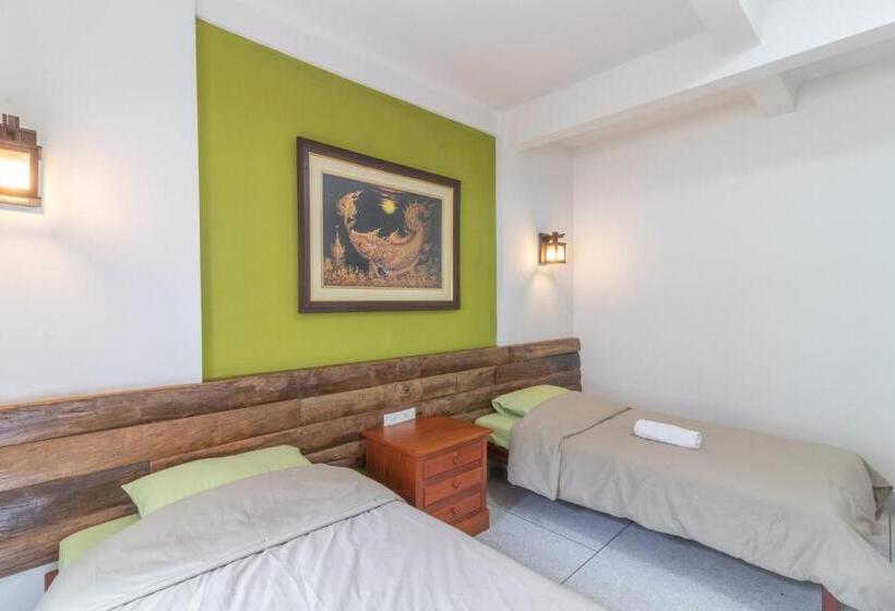 اتاق استاندارد, Banthat Thong Hostel