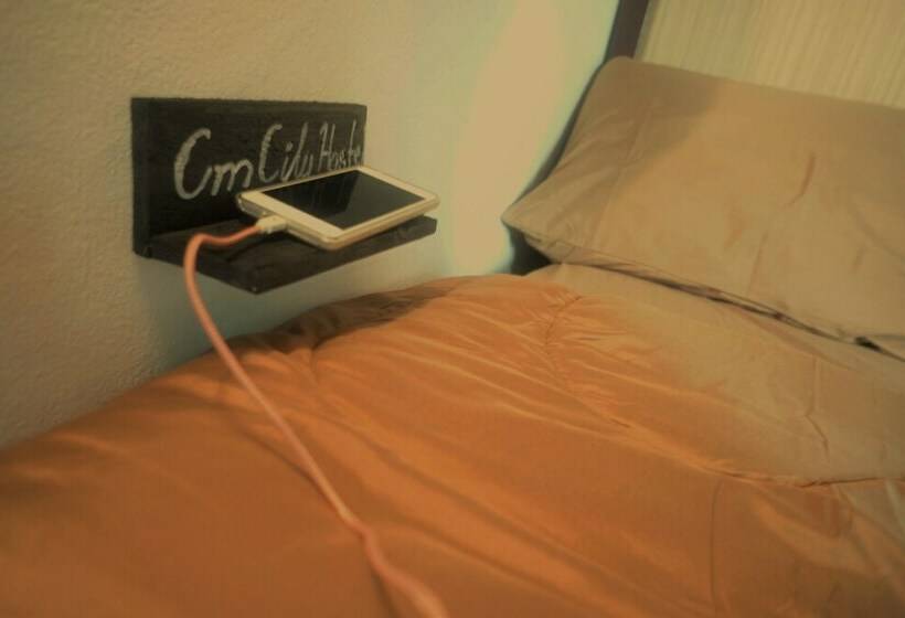 מיטה בחדר משותף, Cm City Hostel