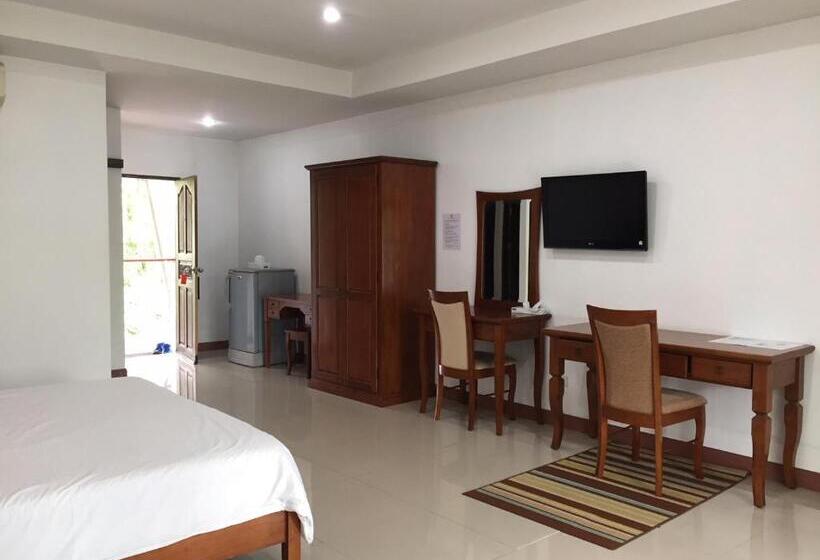 Номер Стандарт, Baan Suan Khun Ta And Golf Resort