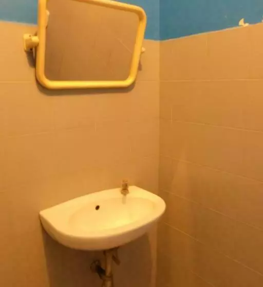 اتاق استاندارد, B&b House & Hostel