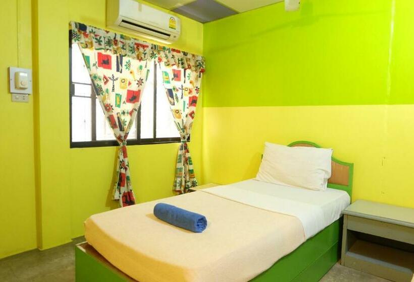 غرفة قياسية, B&b House & Hostel