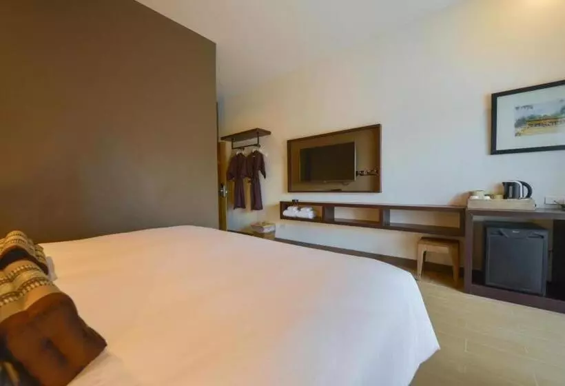 اتاق استاندارد با چشم‌انداز دریاچه, Blu Monkey Brown House Udonthani
