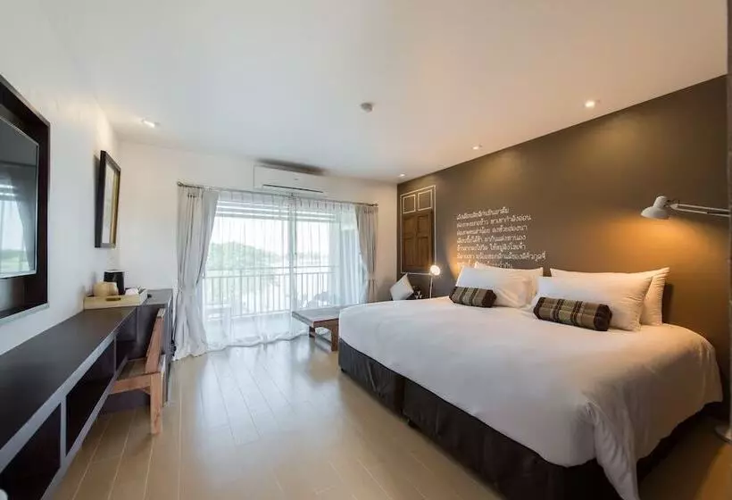اتاق لوکس, Blu Monkey Brown House Udonthani