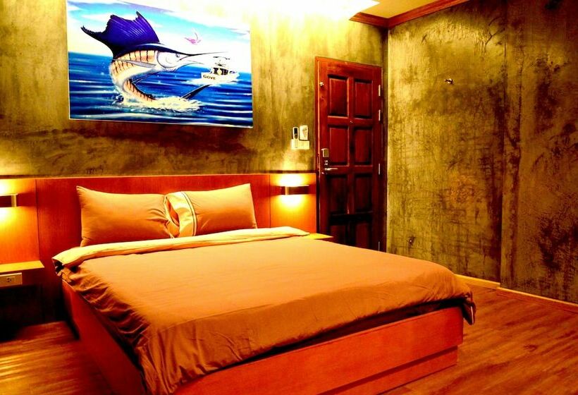 اتاق لوکس, Chaphone Guest House