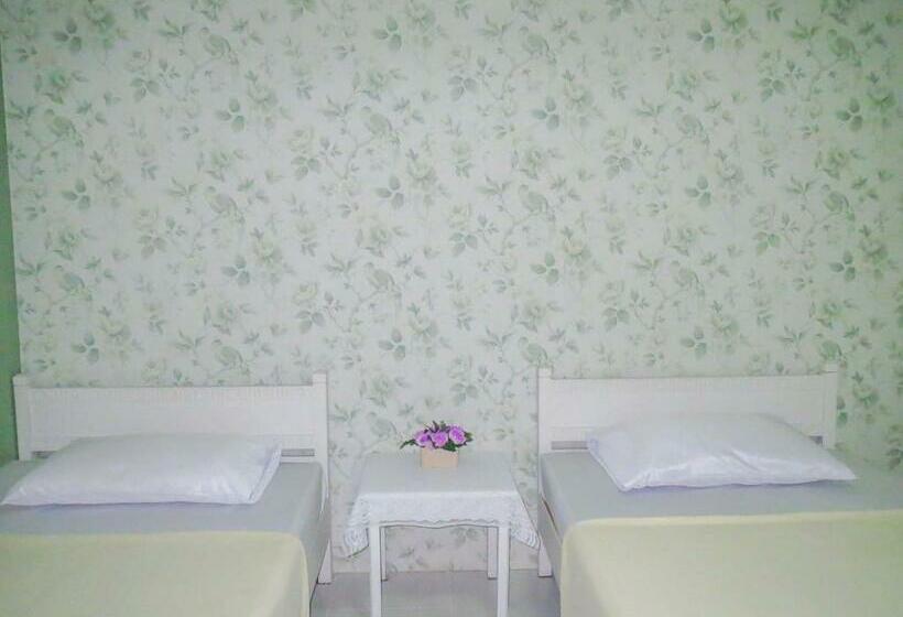 스탠다드 룸, Chomdao